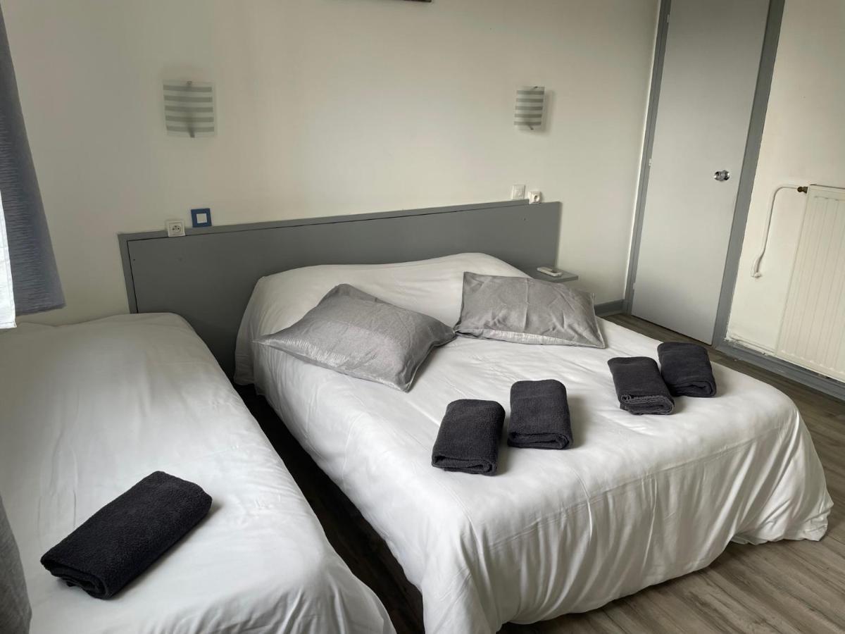 Family Hotel - Site Du Parc Jaunay-Clan Exteriér fotografie